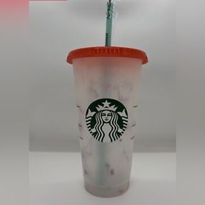 𝐒𝐭𝐚𝐫𝐛𝐮𝐜𝐤𝐬 𝐒𝐮𝐦𝐦𝐞𝐫 ‘𝟐𝟏 𝐂𝐨𝐥𝐨𝐫 𝐜𝐡𝐚𝐧𝐠𝐢𝐧𝐠 𝐭𝐮𝐦𝐛𝐥𝐞𝐫